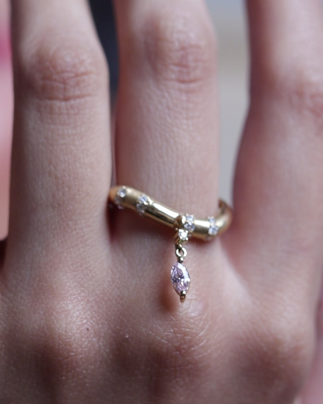 Zephyr Wave Ring